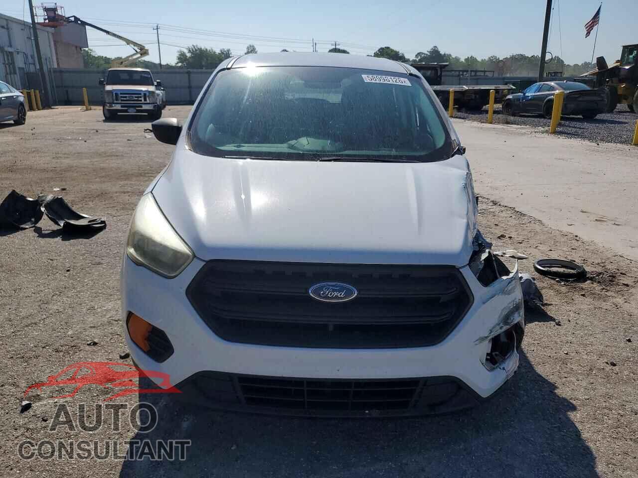 FORD ESCAPE 2017 - 1FMCU0F71HUC97379