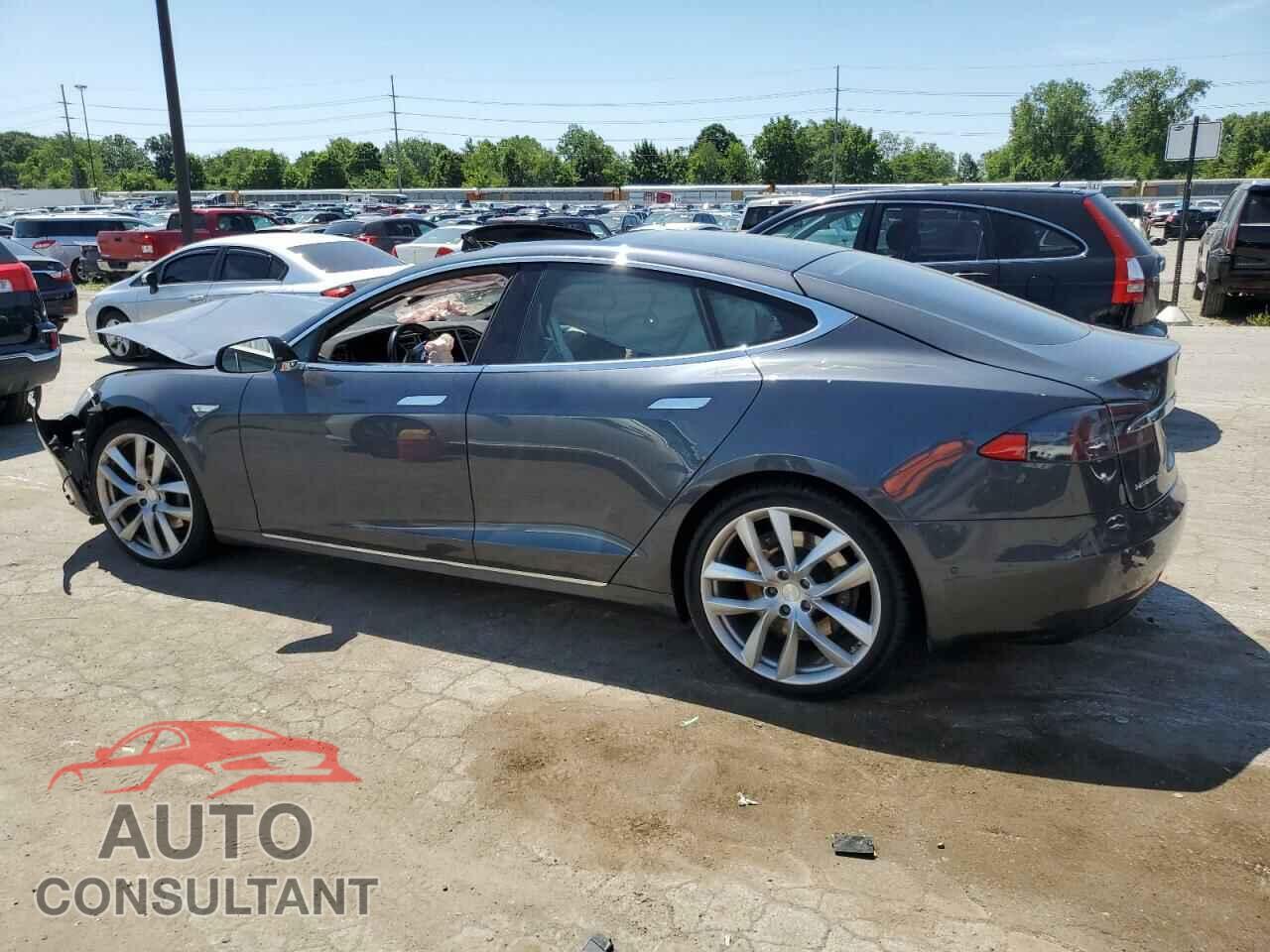 TESLA MODEL S 2016 - 5YJSA1E26GF139650