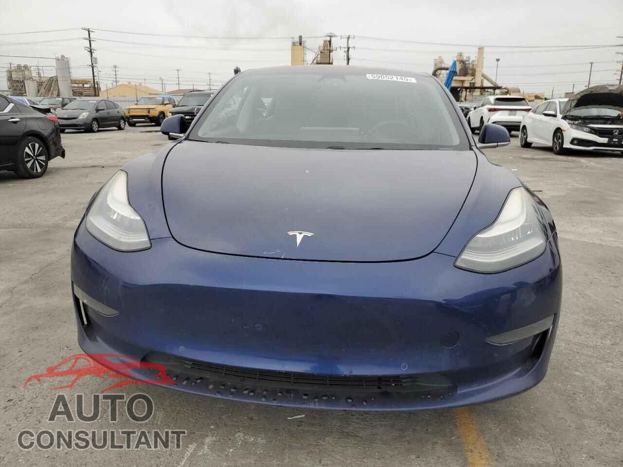 TESLA MODEL 3 2018 - 5YJ3E1EA9JF027111