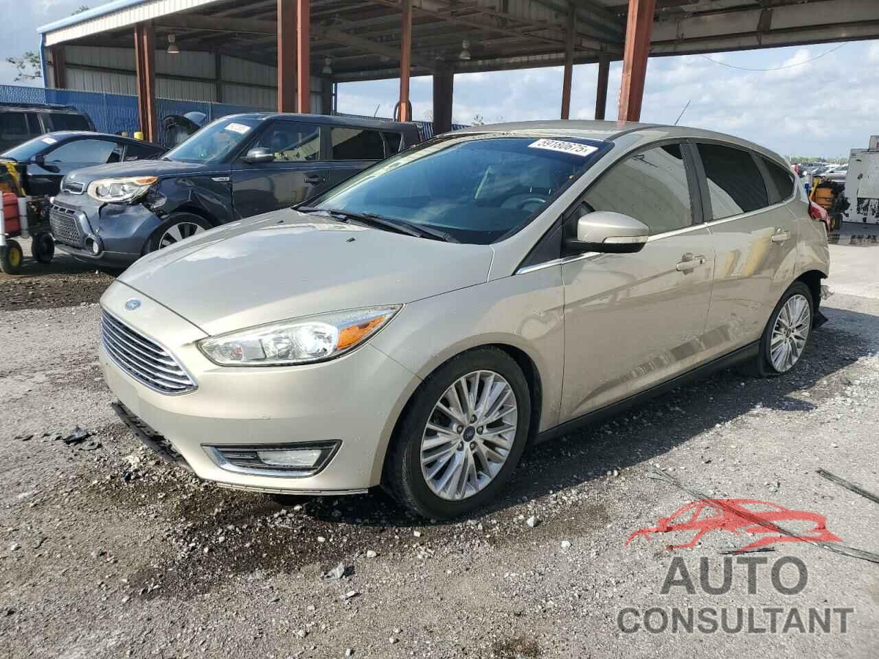 FORD FOCUS 2016 - 1FADP3N24GL302625