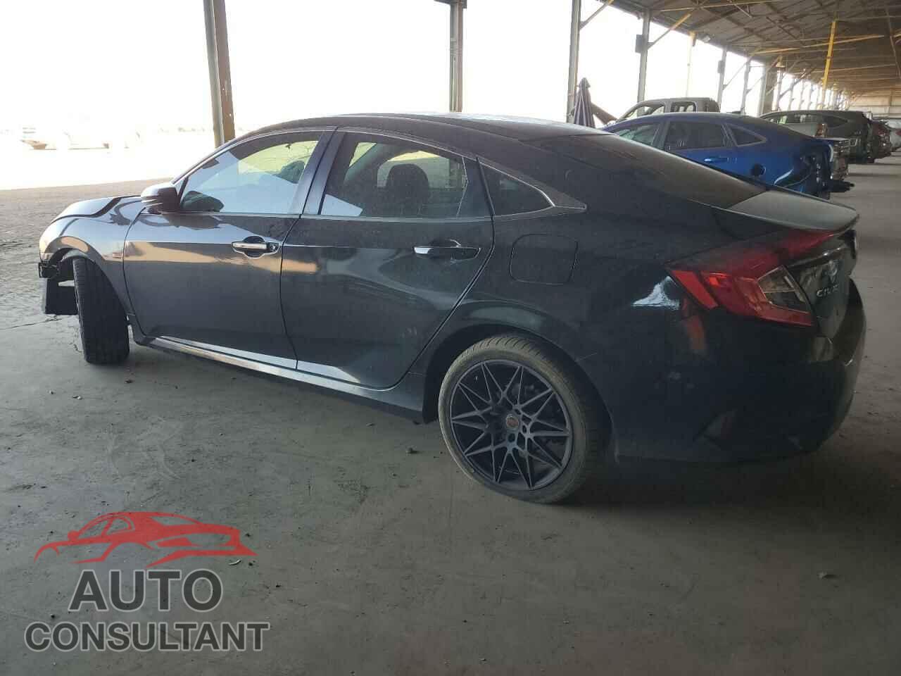 HONDA CIVIC 2018 - 2HGFC2F52JH505049