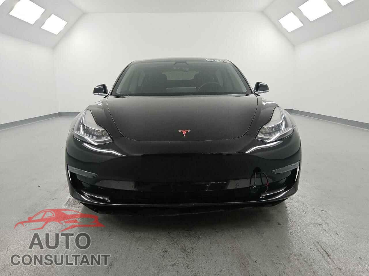 TESLA MODEL 3 2019 - 5YJ3E1EA7KF297892