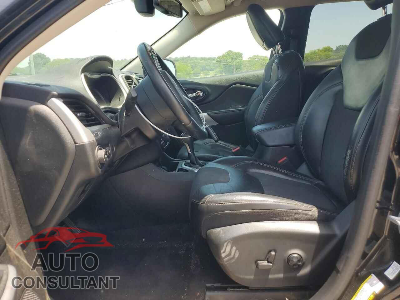 JEEP CHEROKEE 2018 - 1C4PJLLB7JD604357