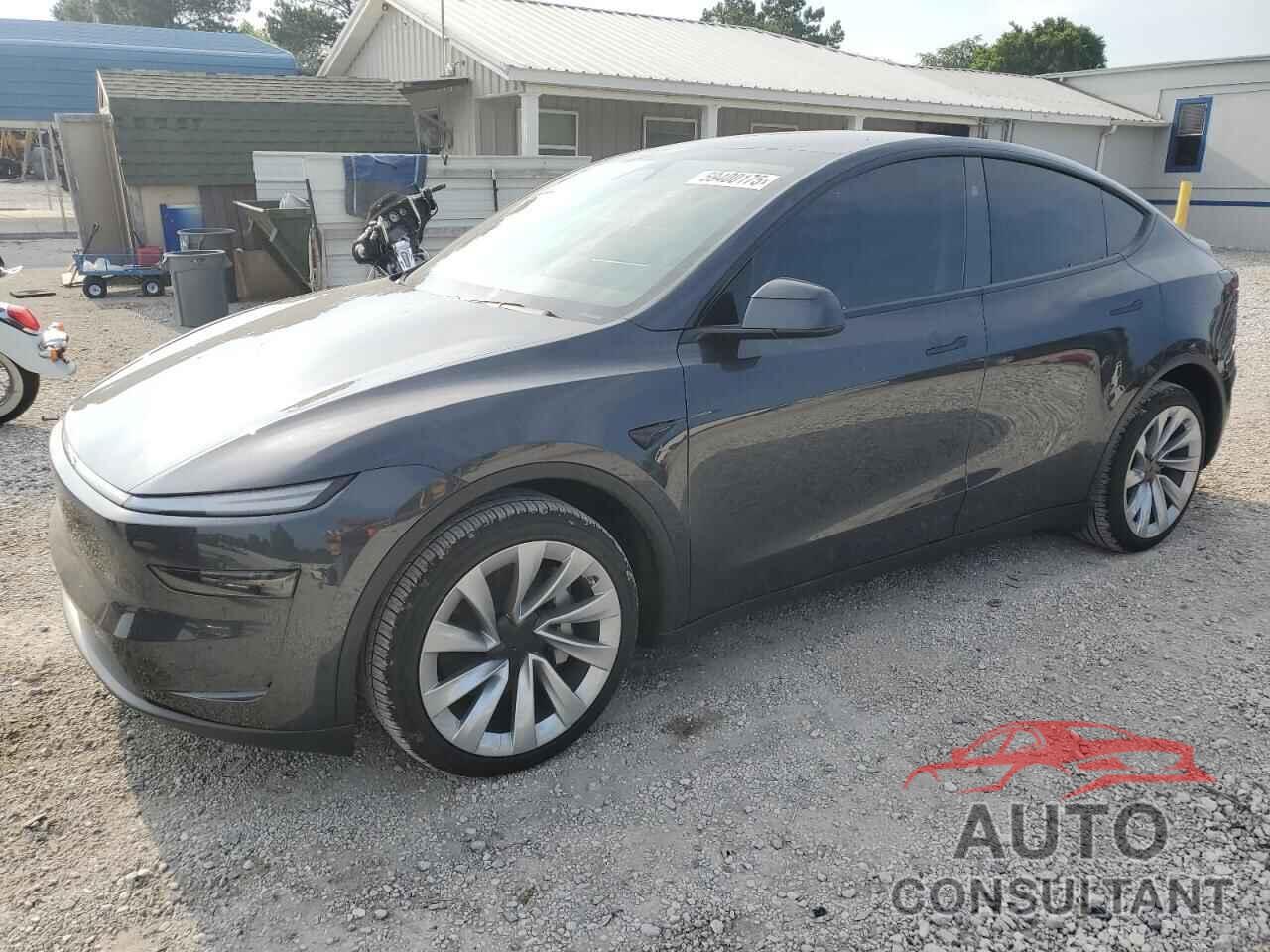 TESLA MODEL Y 2026 - 7SAYGDEE0TF324181