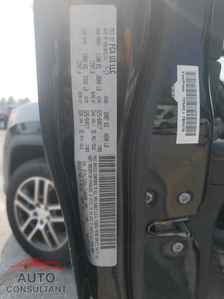 JEEP COMPASS 2018 - 3C4NJDBB6JT100228