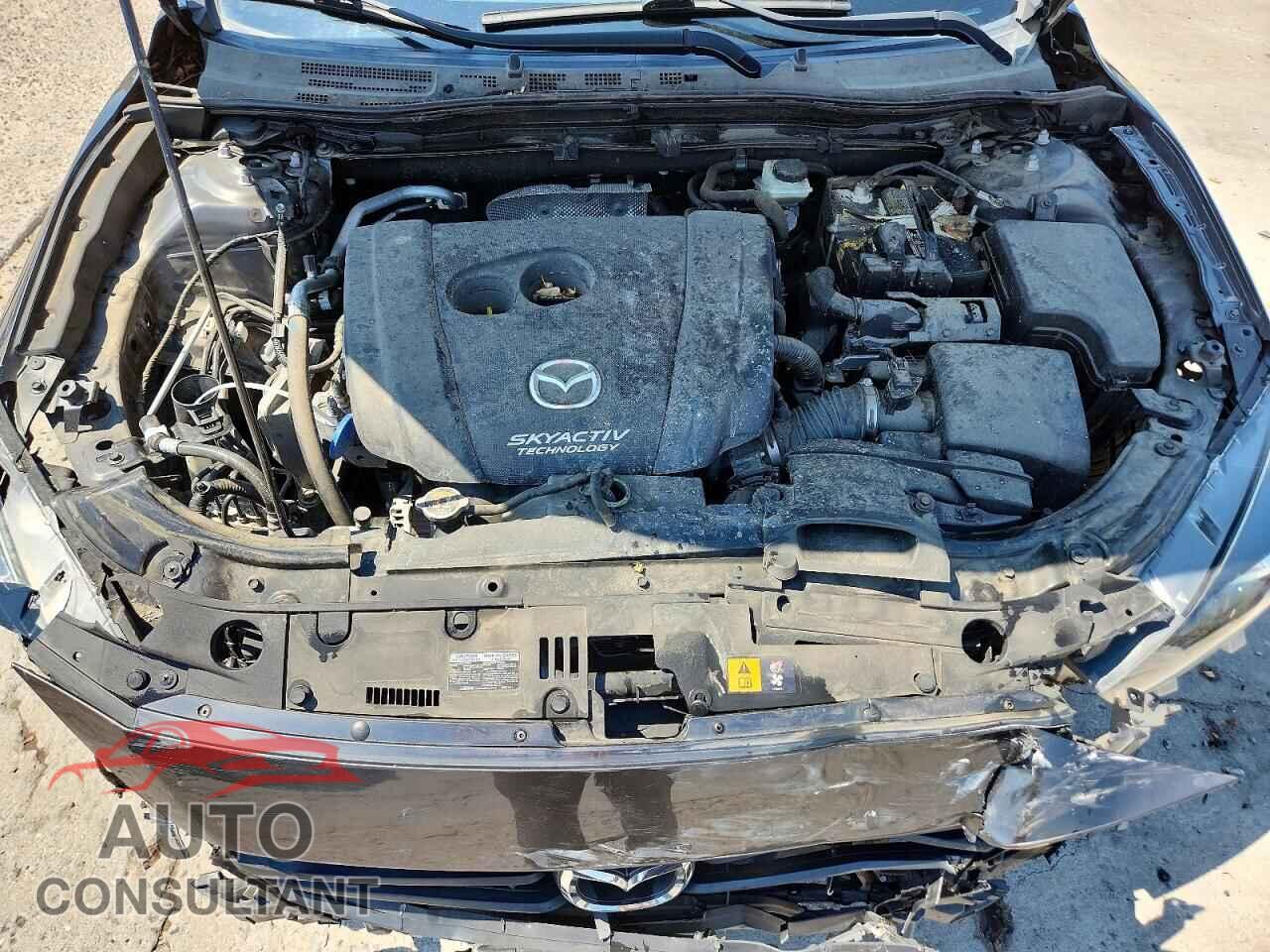 MAZDA 3 2017 - 3MZBN1K77HM128090