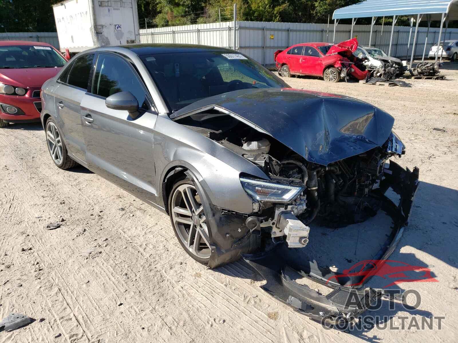 AUDI A3 2019 - WAUAUGFFXKA108293