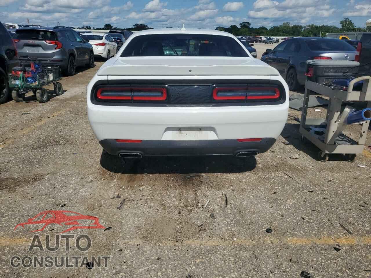 DODGE CHALLENGER 2015 - 2C3CDZBG2FH720814