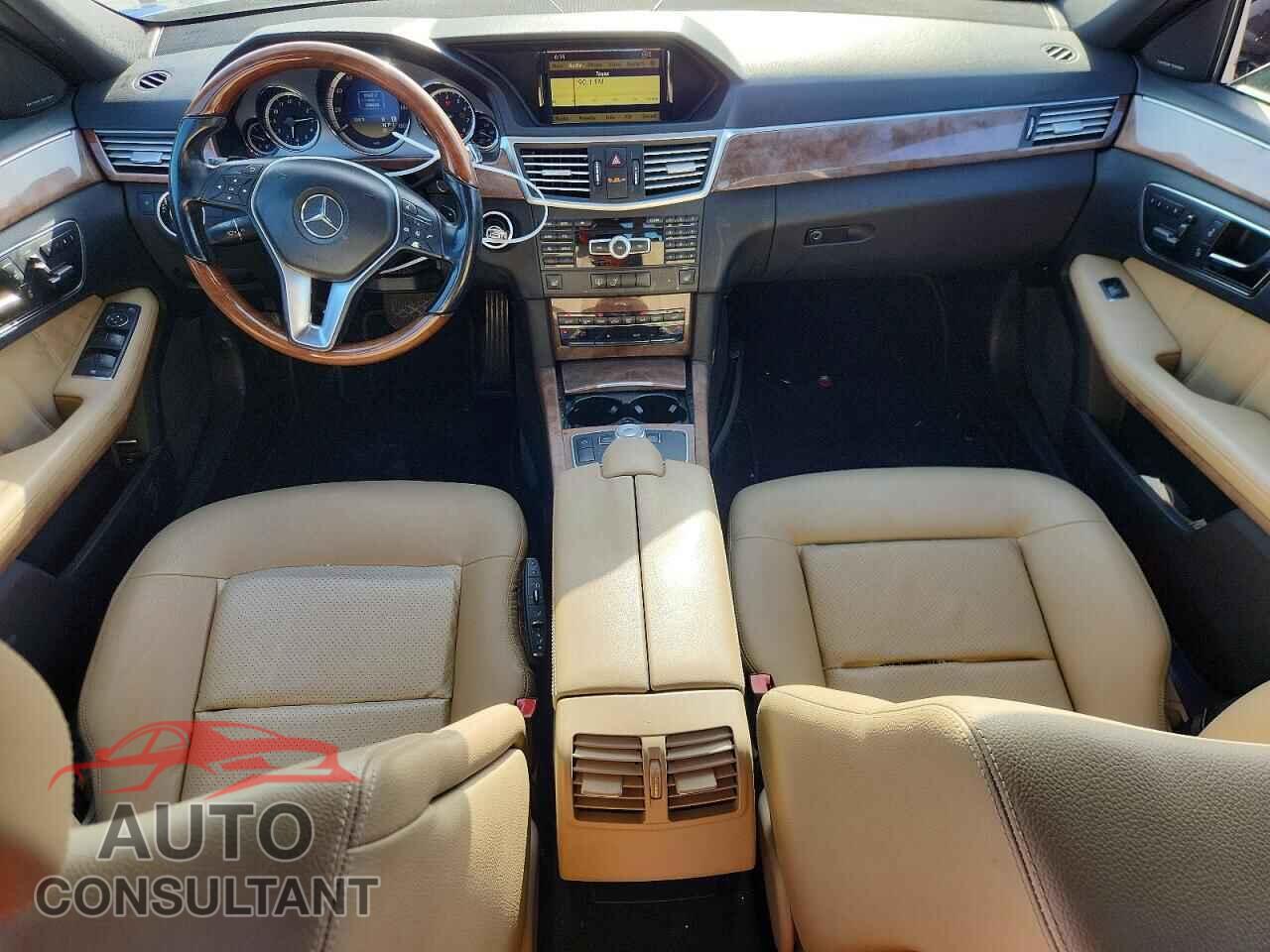 MERCEDES-BENZ E-CLASS 2012 - WDDHF5KB8CA555537