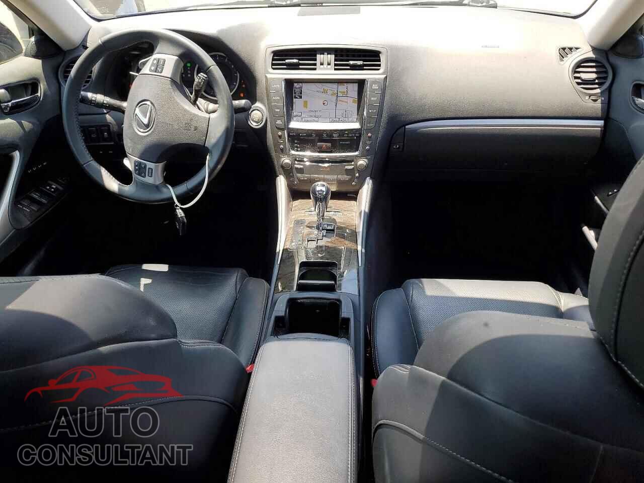 LEXUS IS 2012 - JTHBE5C25C5028645