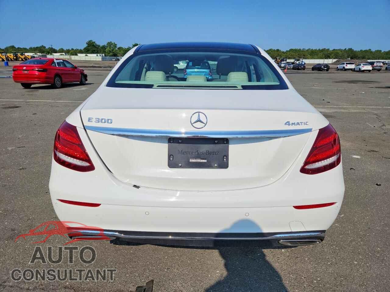MERCEDES-BENZ E-CLASS 2018 - WDDZF4KB1JA344921