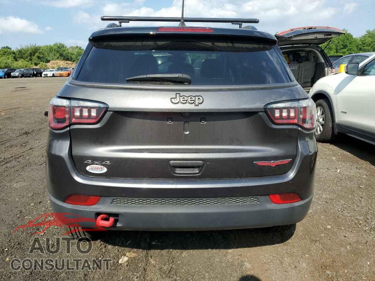 JEEP COMPASS 2019 - 3C4NJDDB3KT709694