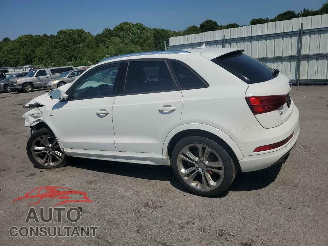 AUDI Q3 2018 - WA1ECCFS1JR007781