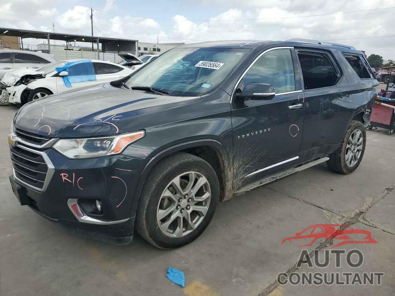 CHEVROLET TRAVERSE 2018 - 1GNERKKW5JJ228782