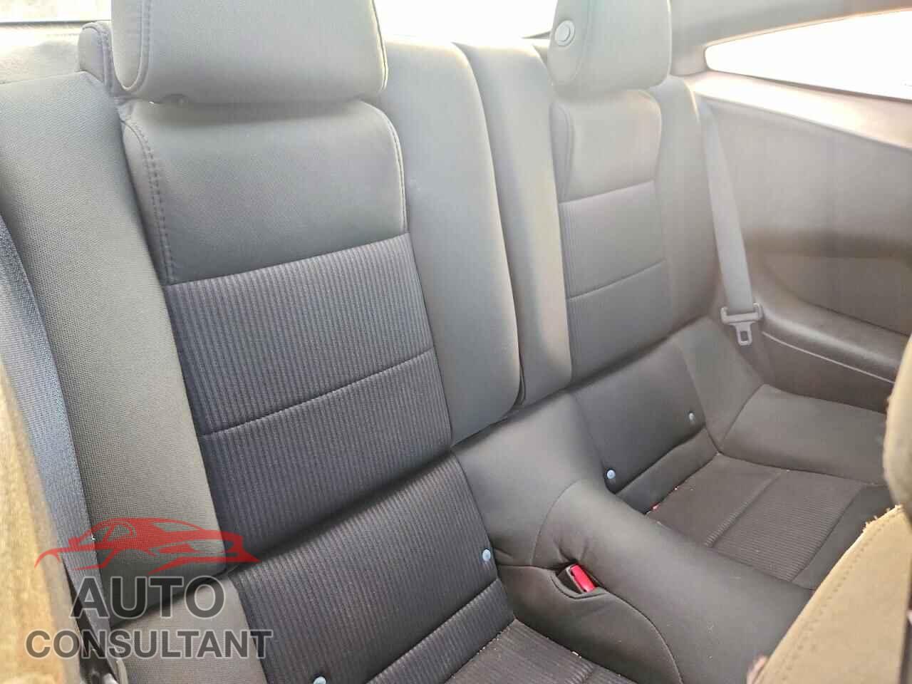 FORD MUSTANG 2014 - 1ZVBP8AM4E5209995