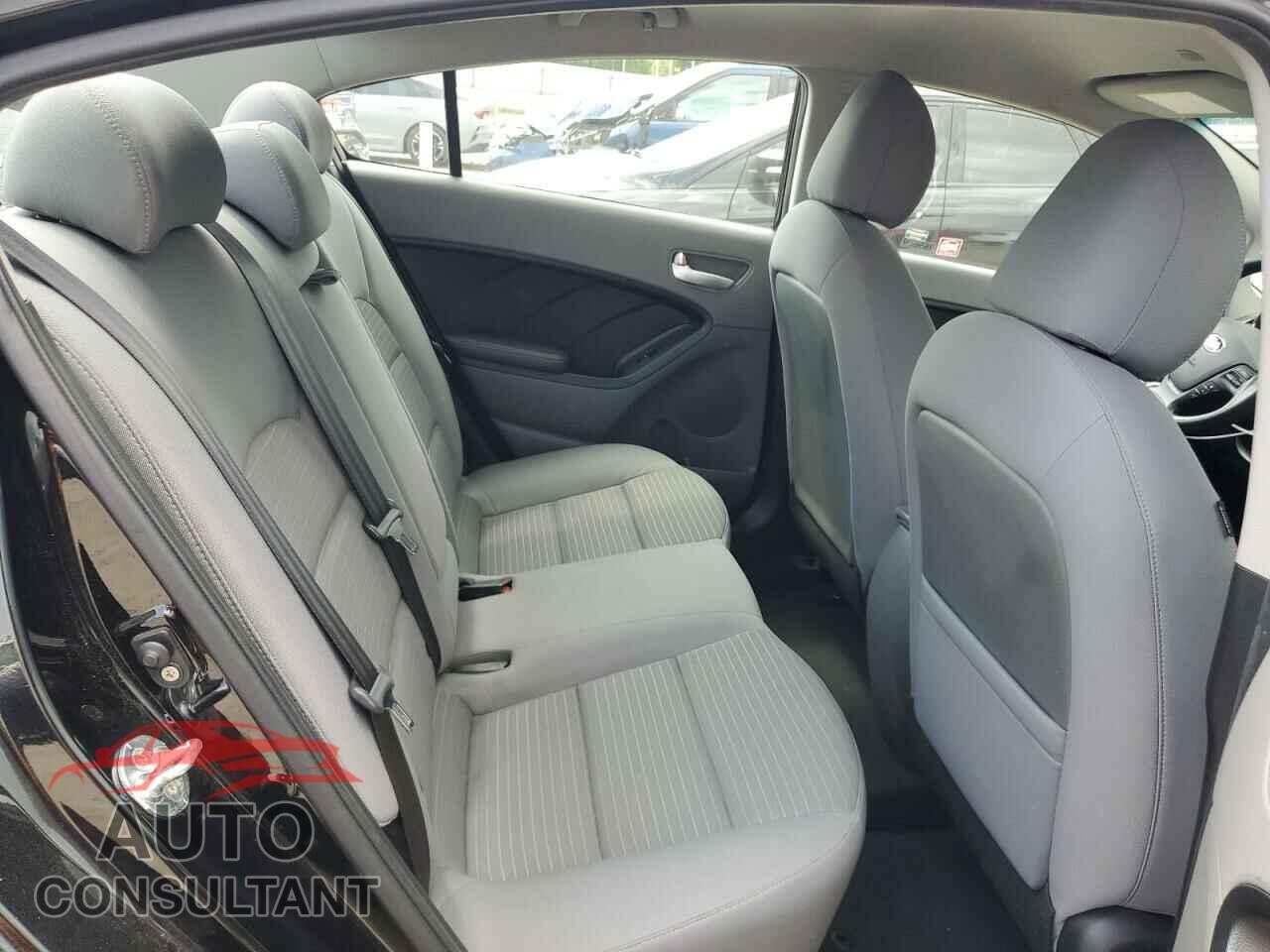 KIA FORTE 2017 - 3KPFL4A79HE078770