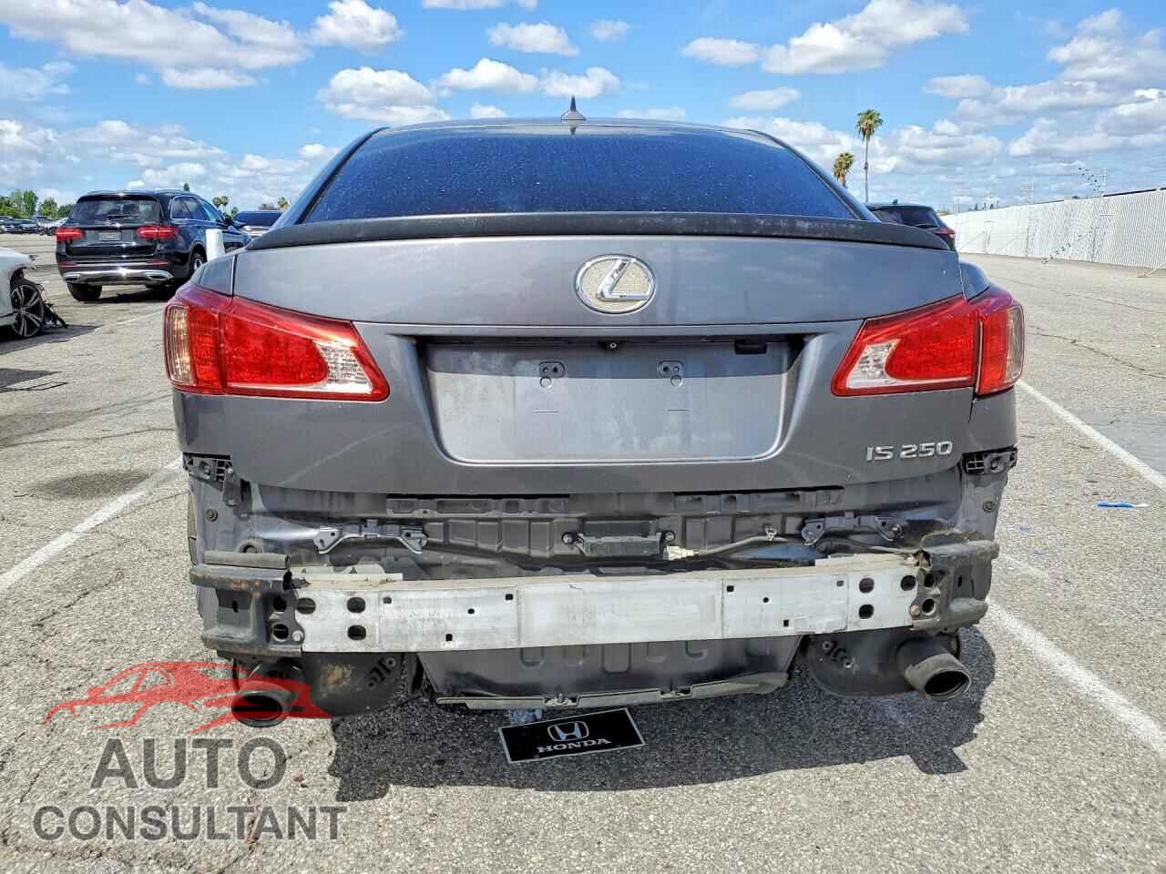LEXUS IS 2012 - JTHBF5C23C5166360
