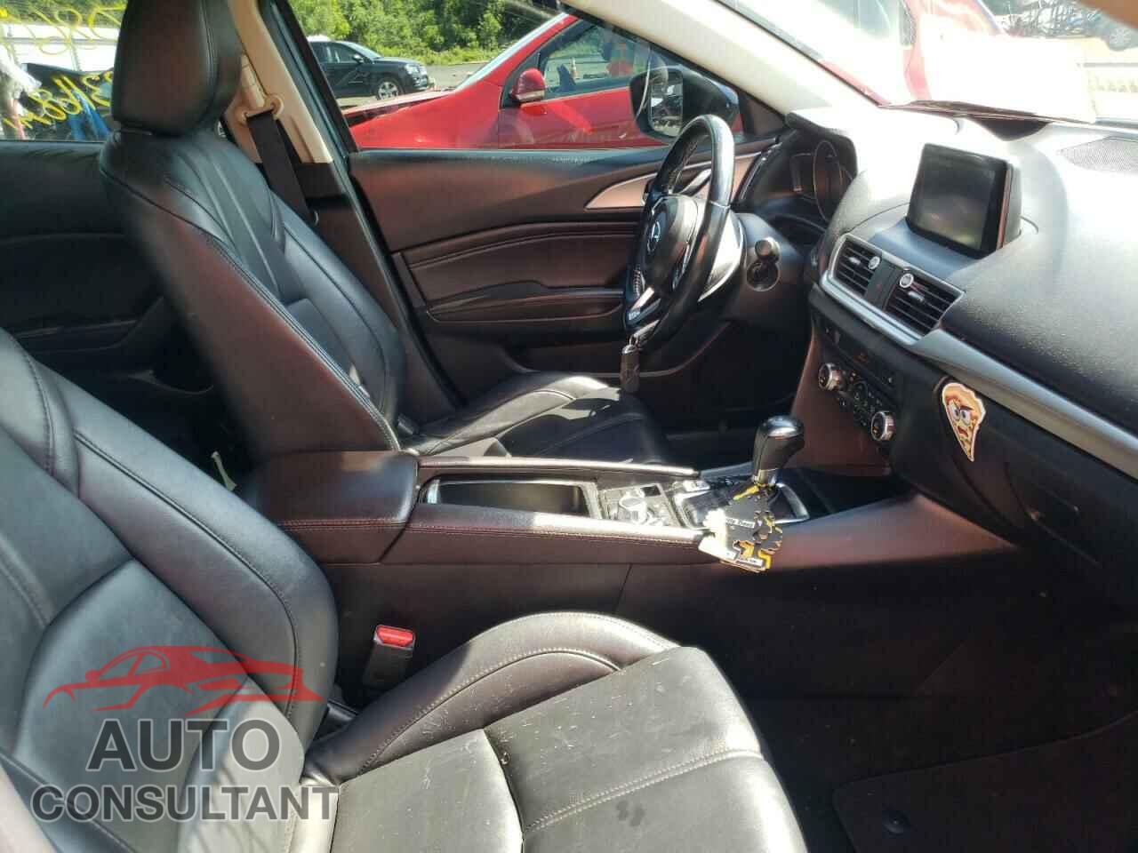 MAZDA 3 2017 - 3MZBN1V73HM150826