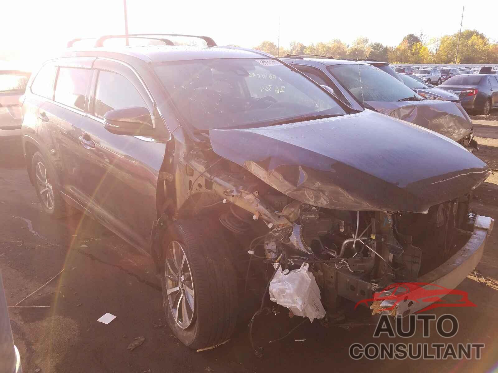 TOYOTA HIGHLANDER 2017 - 5TDJZRFH6HS432175