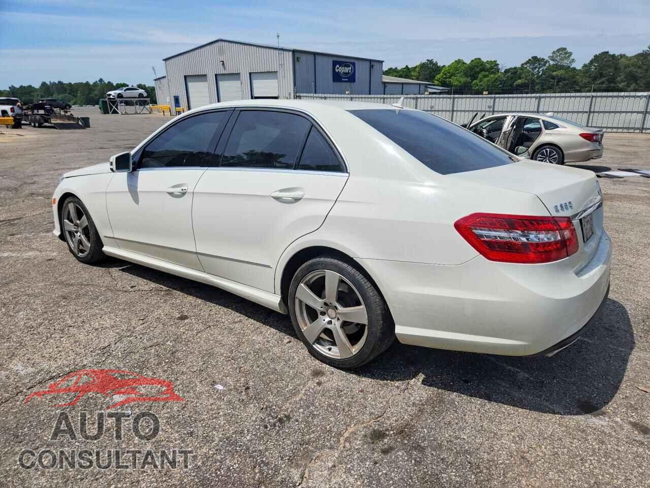 MERCEDES-BENZ E-CLASS 2010 - WDDHF5GB4AA175083