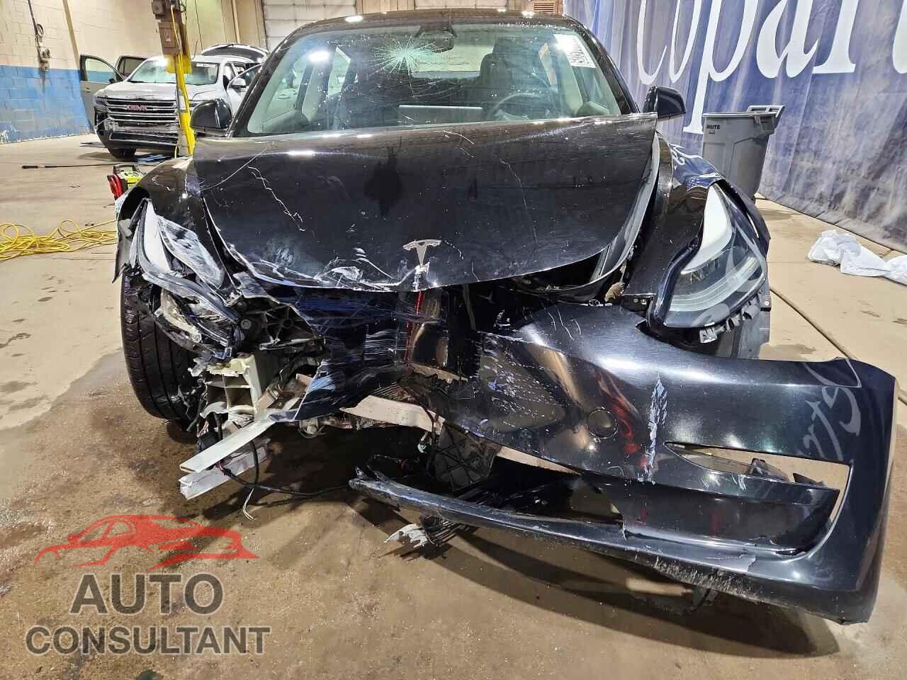 TESLA MODEL 3 2023 - 5YJ3E1EA7PF448995