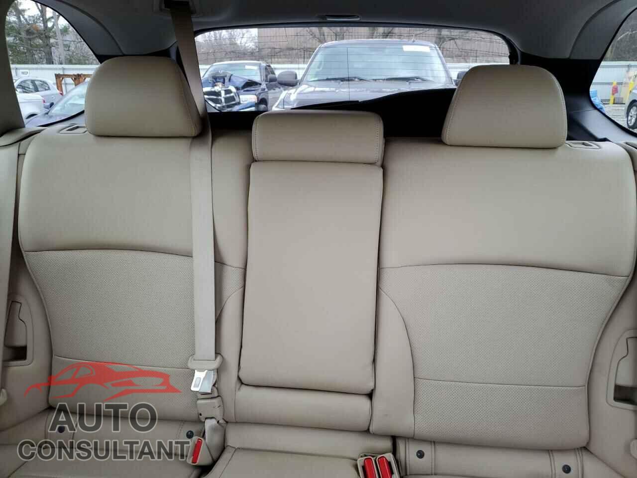 SUBARU OUTBACK 2015 - 4S4BSALC8F3239233