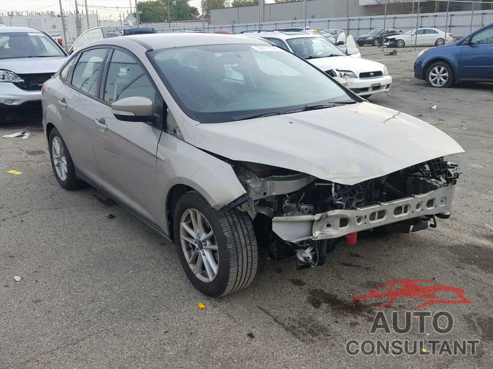 FORD FOCUS 2015 - 1FADP3F24FL307630