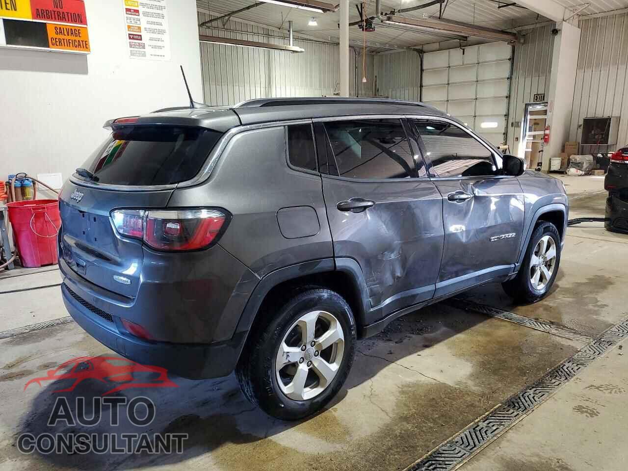 JEEP COMPASS 2018 - 3C4NJDBB1JT283358