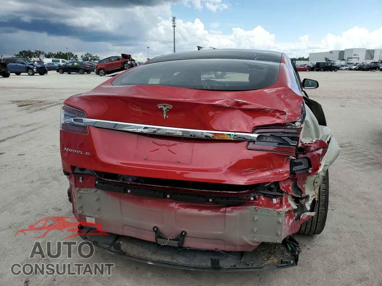 TESLA MODEL S 2017 - 5YJSA1E24HF198455