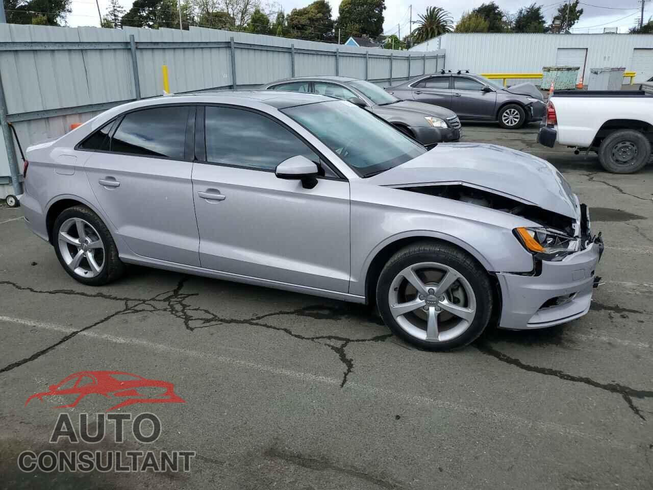 AUDI A3 2015 - WAUBFGFF7F1131387