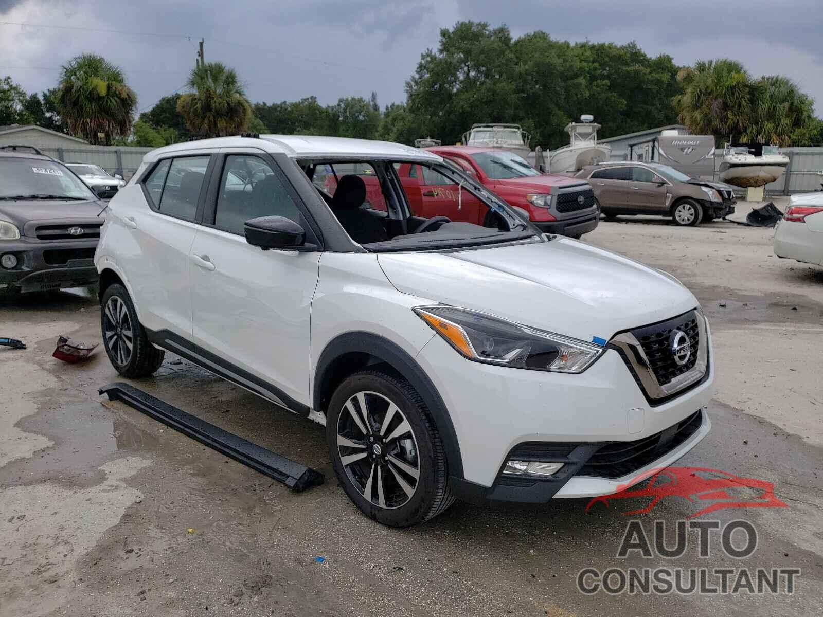 NISSAN KICKS 2020 - 3N1CP5DV2LL520822