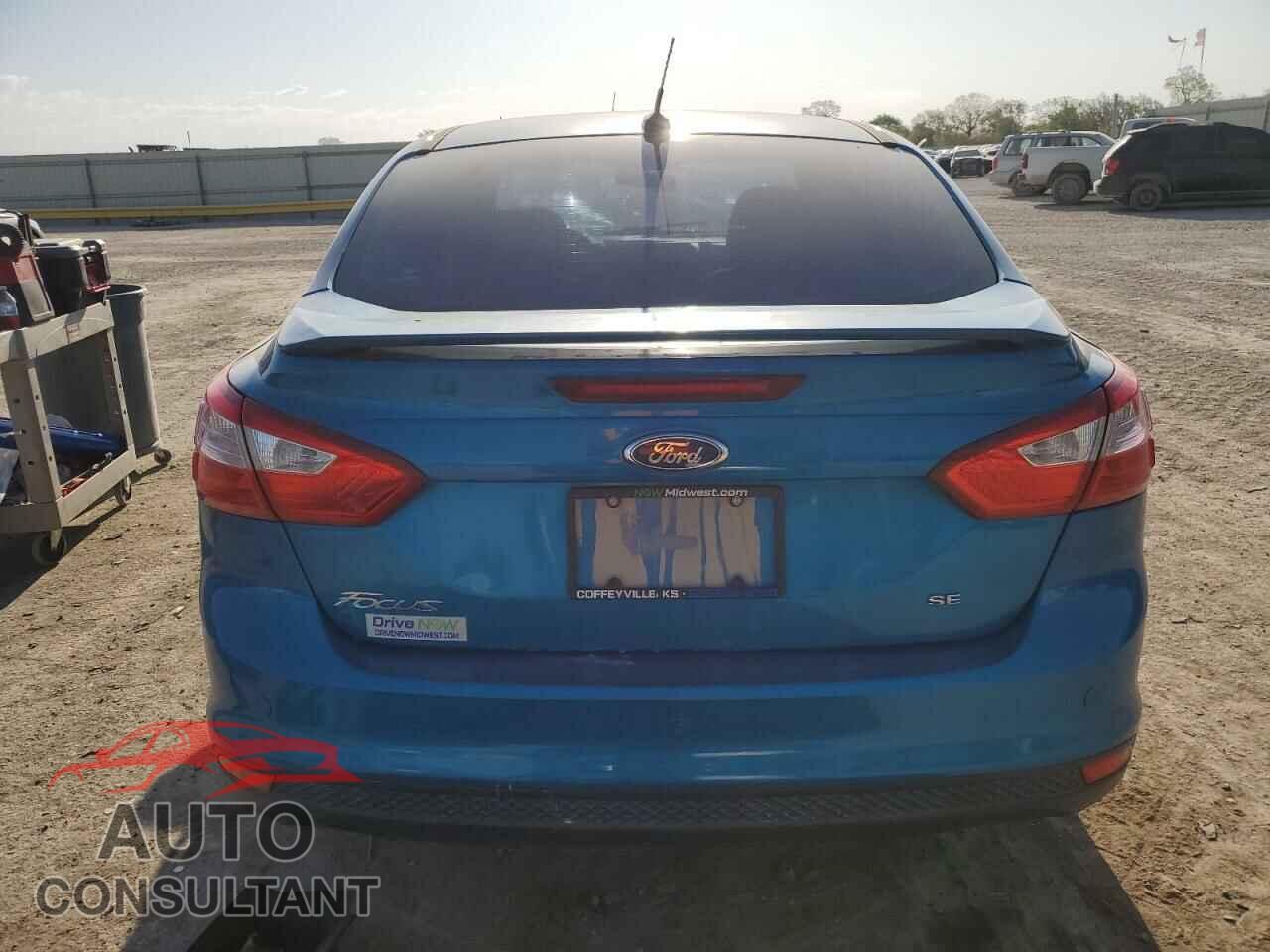 FORD FOCUS 2014 - 1FADP3F27EL198773