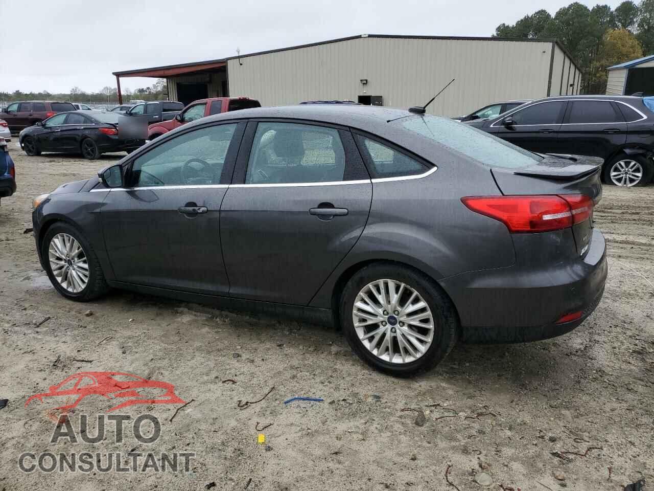 FORD FOCUS 2015 - 1FADP3J28FL298776