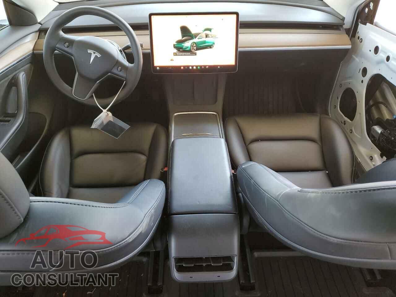 TESLA MODEL 3 2023 - 5YJ3E1EA2PF490300