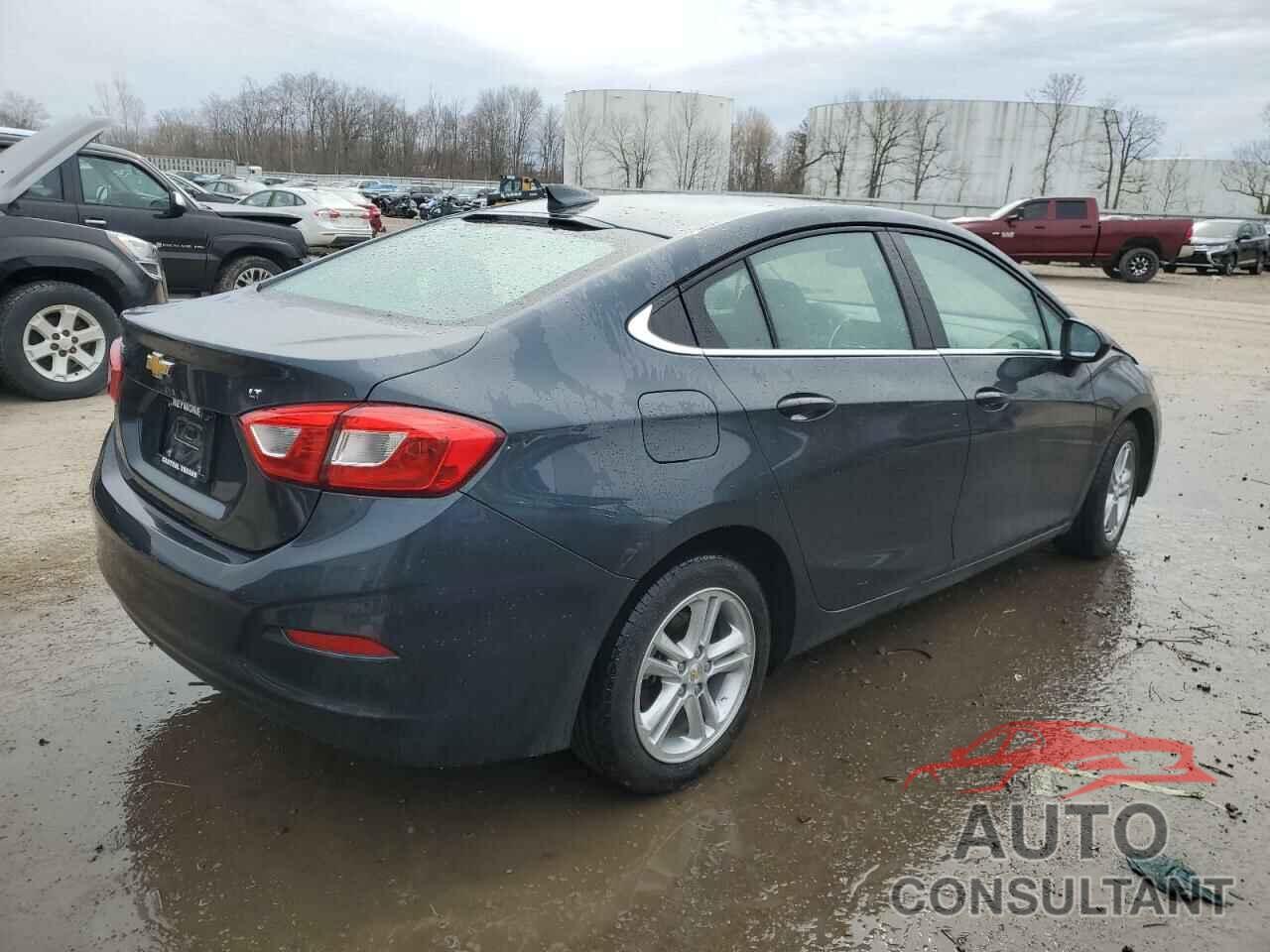 CHEVROLET CRUZE 2017 - 1G1BE5SM7H7277828