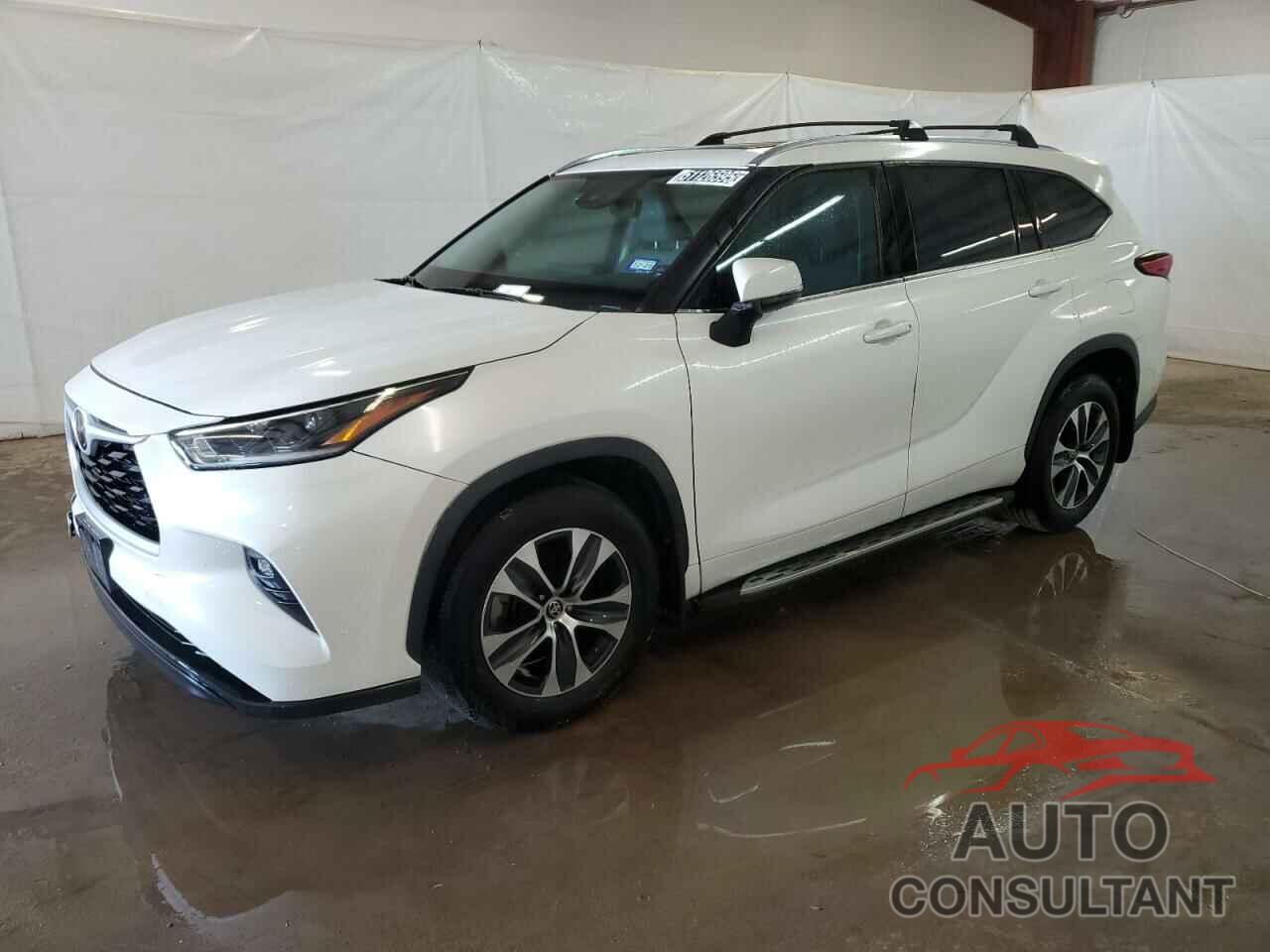 TOYOTA HIGHLANDER 2021 - 5TDGZRAHXMS067477