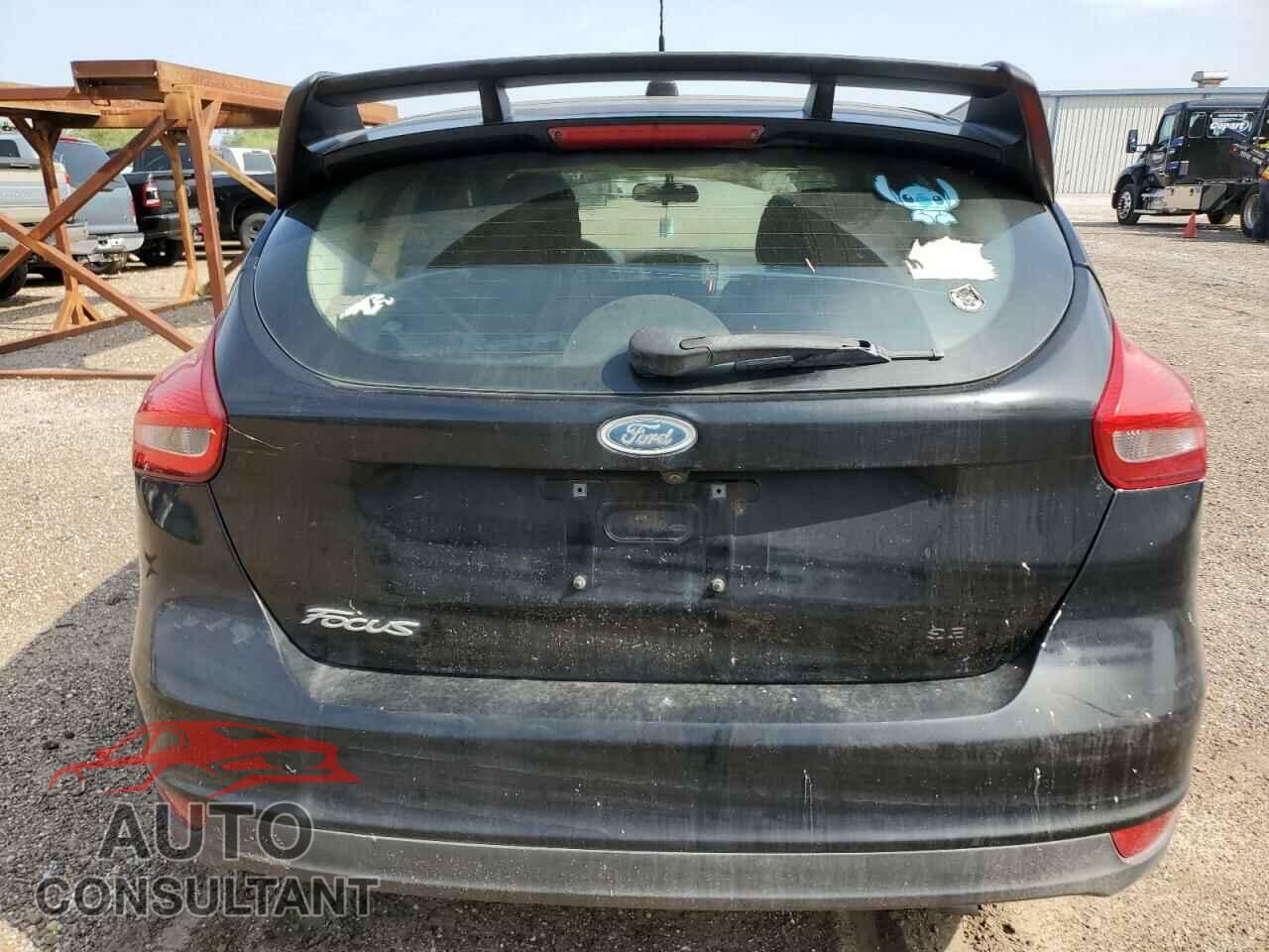 FORD FOCUS 2017 - 1FADP3K20HL244423
