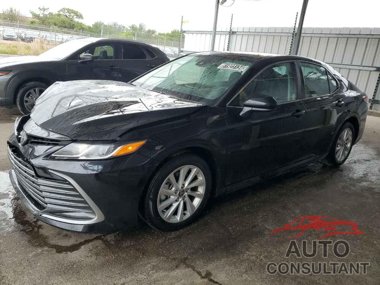 TOYOTA CAMRY 2024 - 4T1C11AK9RU198207