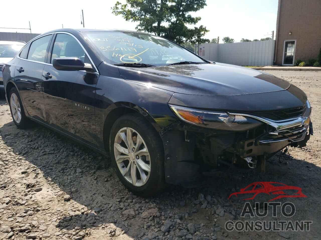 CHEVROLET MALIBU 2019 - 1G1ZD5ST4KF209217