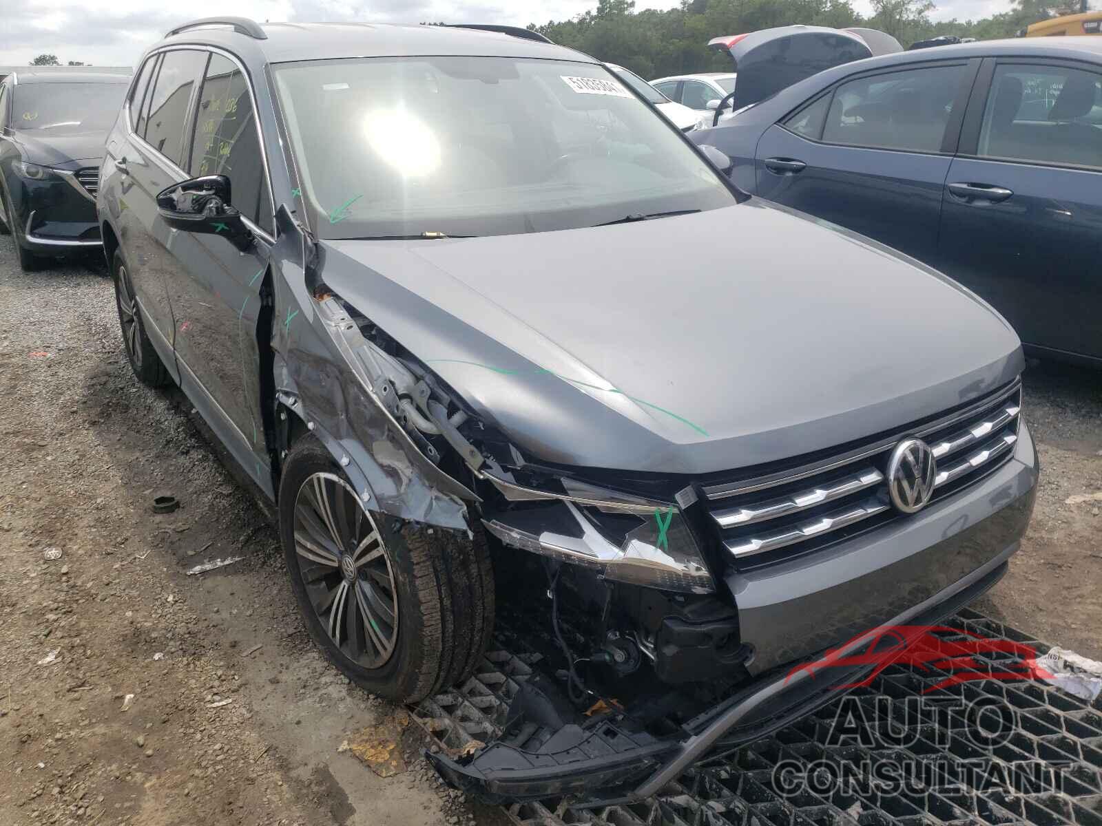 VOLKSWAGEN TIGUAN 2018 - 3VV3B7AX5JM037184