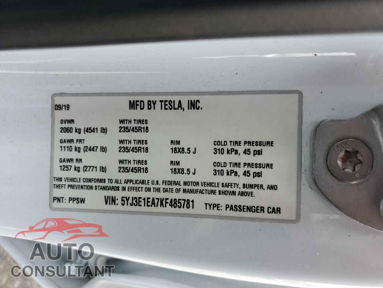 TESLA MODEL 3 2019 - 5YJ3E1EA7KF485781