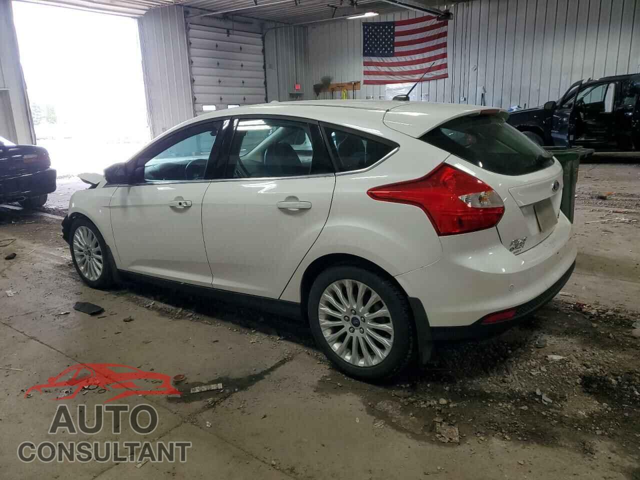 FORD FOCUS 2012 - 1FAHP3N28CL480226