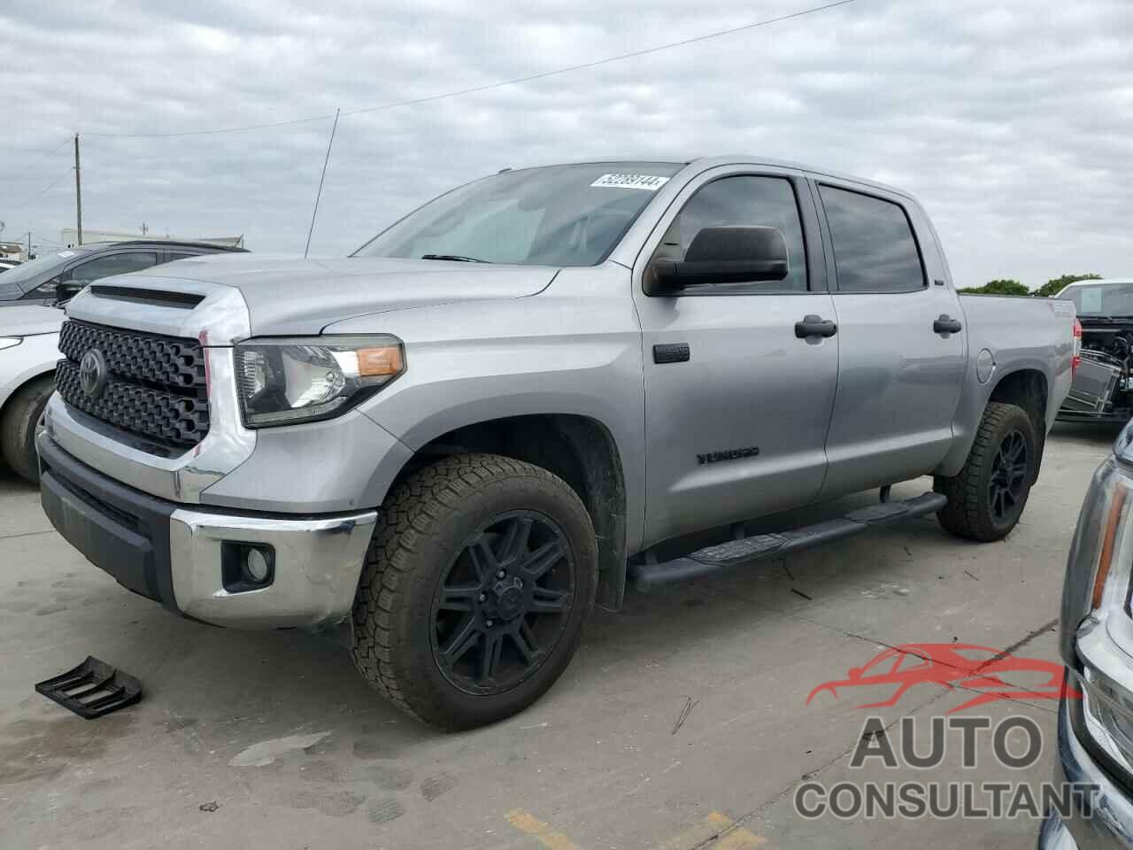 TOYOTA TUNDRA 2019 - 5TFDW5F10KX851481