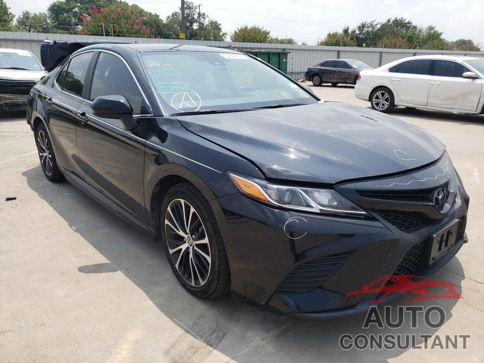 TOYOTA CAMRY 2020 - 4T1G11AK3LU388562