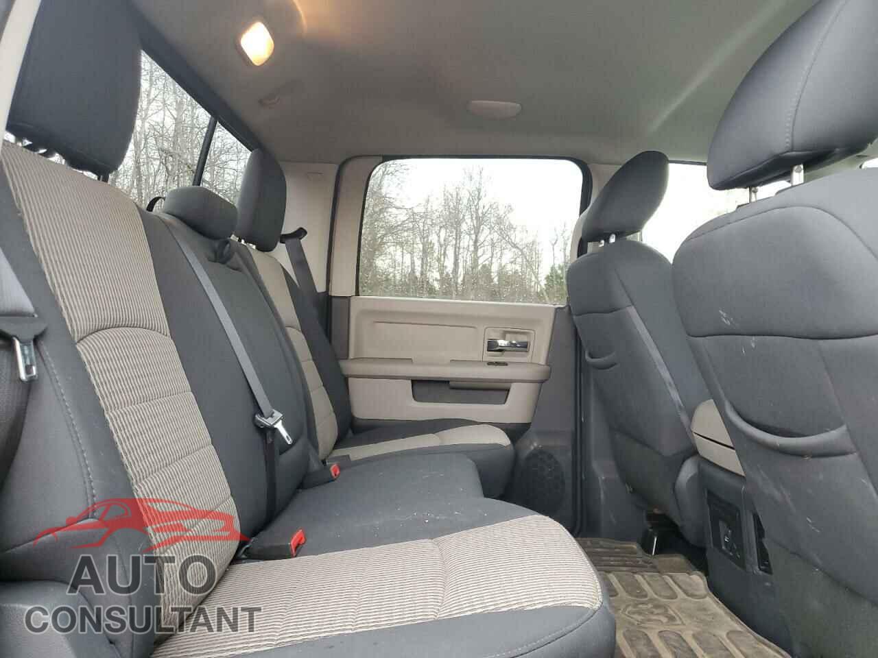 DODGE RAM 1500 2012 - 1C6RD7LT8CS202255