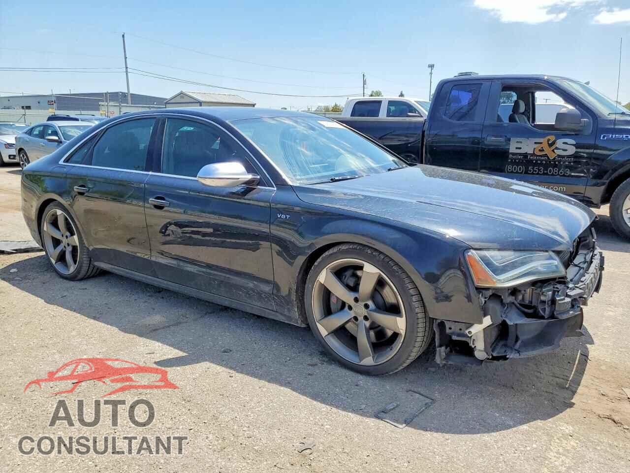 AUDI S8 2013 - WAUD2AFD7DN029657