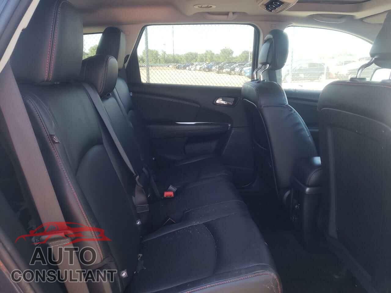 DODGE JOURNEY 2017 - 3C4PDCEG2HT698832