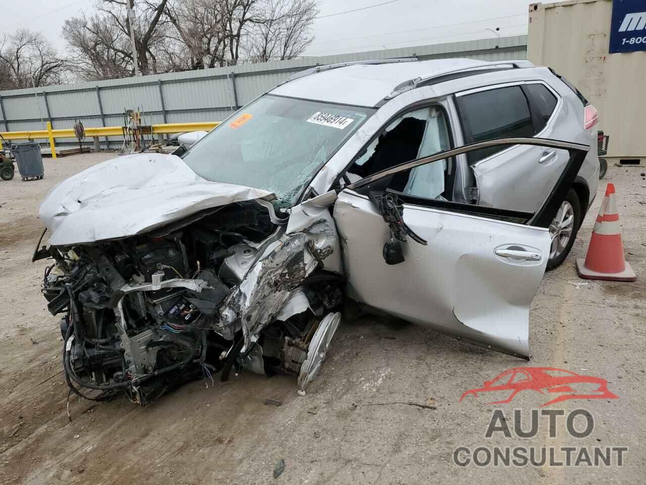 NISSAN ROGUE 2015 - KNMAT2MT4FP540365