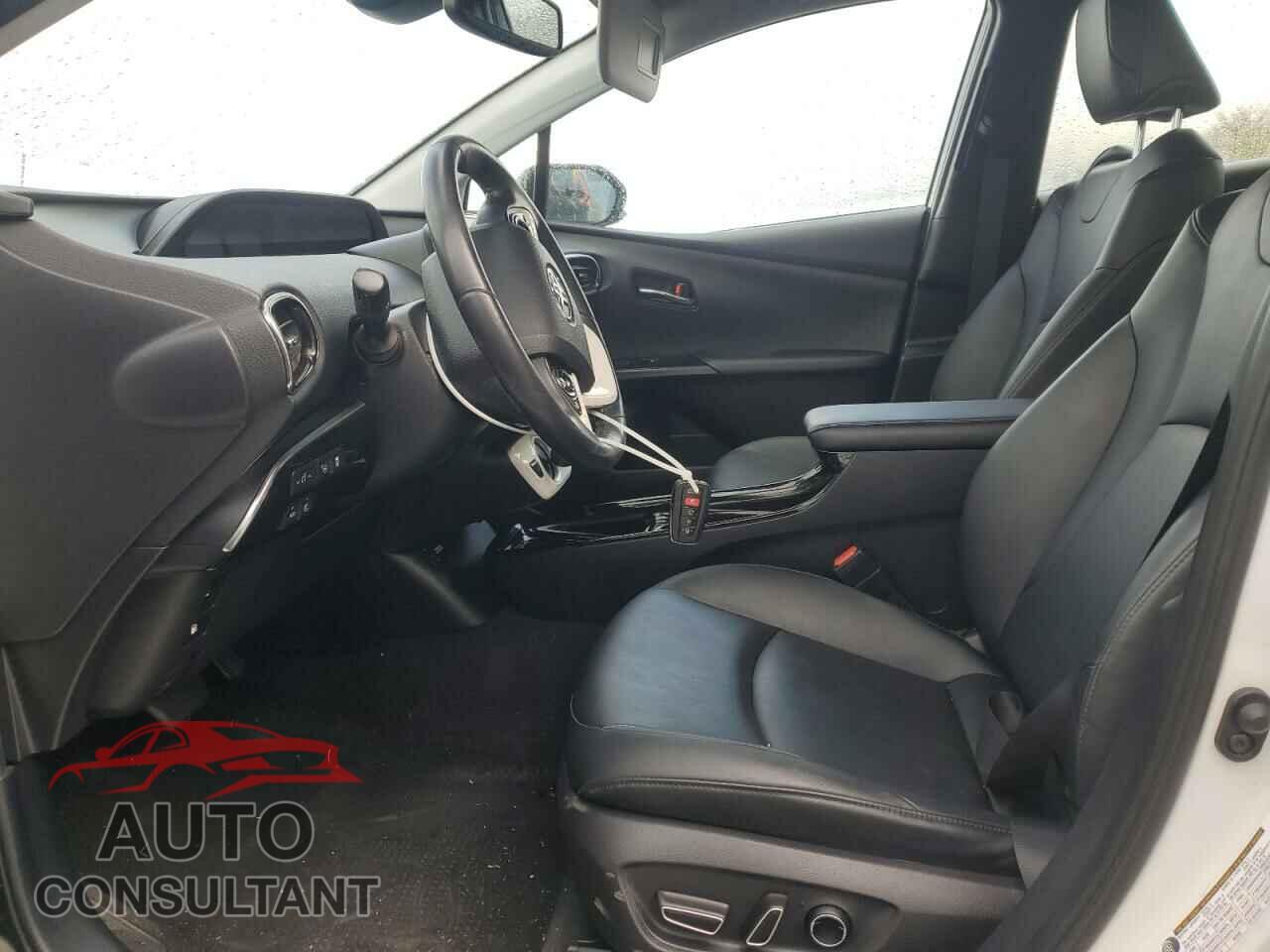 TOYOTA PRIUS 2017 - JTDKARFP5H3036307