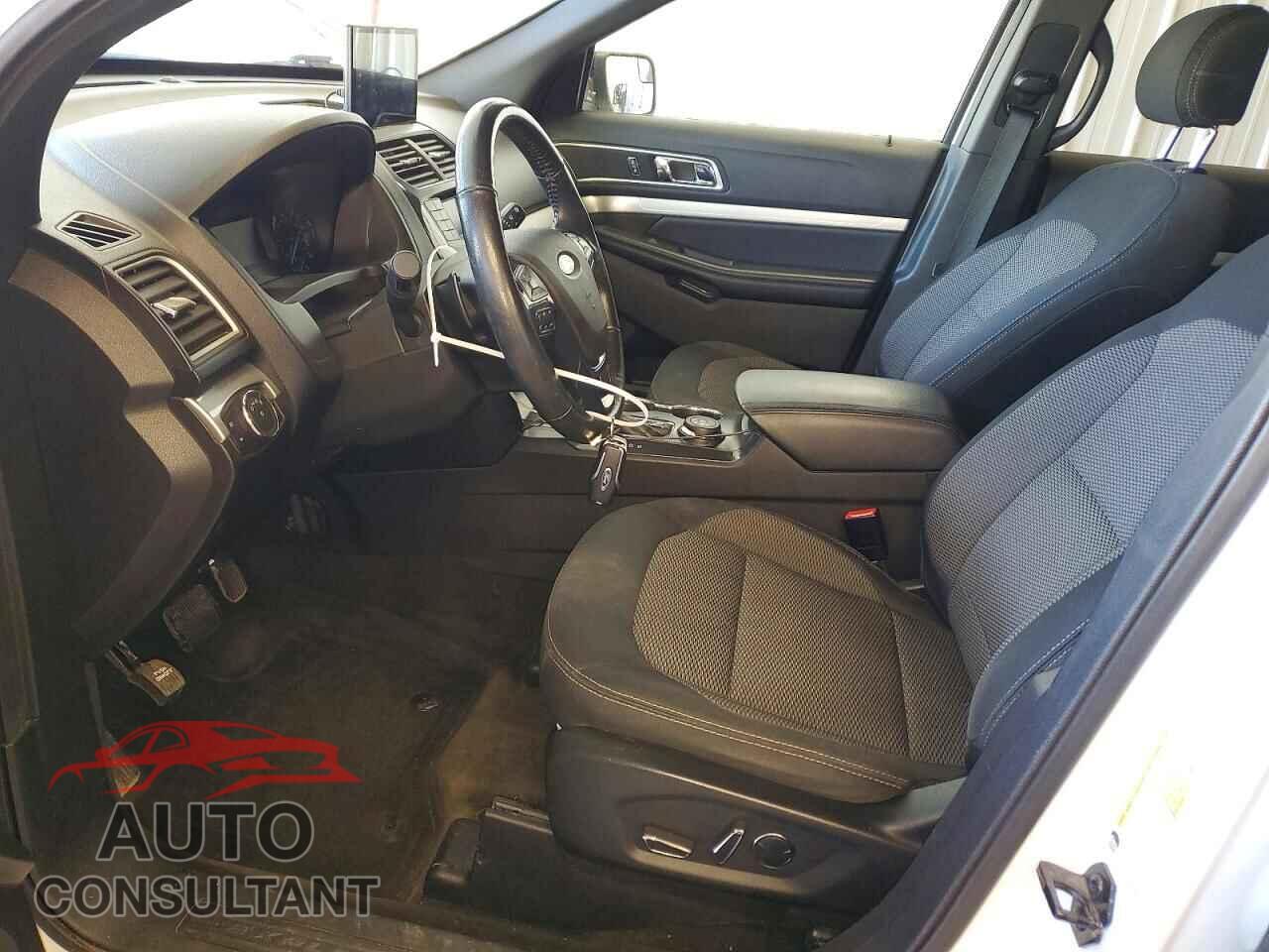 FORD EXPLORER 2017 - 1FM5K8D89HGD57044